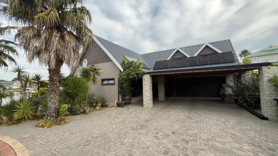 3 Bedroom Property for Sale in Marina Martinique Eastern Cape